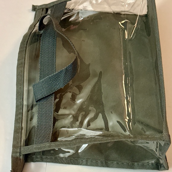 Clear See-Through Zipper Bag with Gray Handles – Versatile & Spacious - Picture 10 of 16